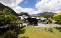 Scenic Hotel Franz Josef Glacier image 1